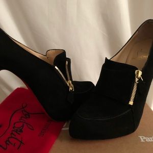 Christian Louboutin Suede Preppi 100mm 40.5/ 9.5